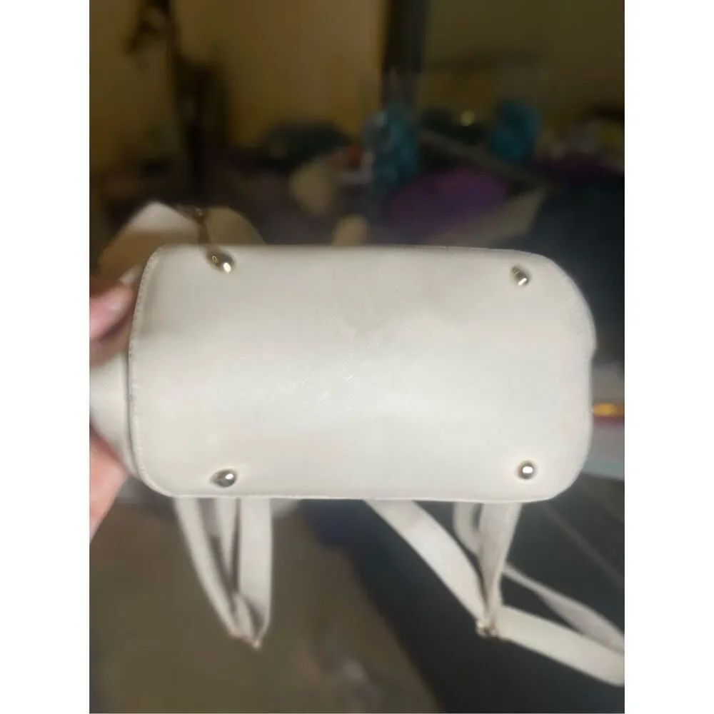 Kalkinguo White Vegan Leather Gold‎ Hardwu Flap Backpack Bag NWOT